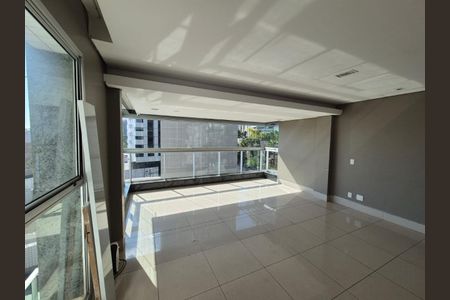 Apartamento à venda com 4 quartos, 174m² em Belvedere, Belo Horizonte