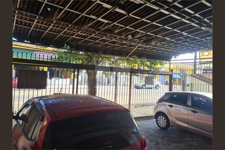 Casa à venda com 2 quartos, 250m² em Jardim Ivana, São Paulo