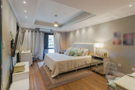 Casa à venda com 3 quartos, 252m² em Chácara das Pedras, Porto Alegre