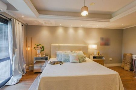 Casa à venda com 3 quartos, 252m² em Chácara das Pedras, Porto Alegre