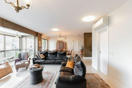 Apartamento à venda com 3 quartos, 230m² em HO, Porto Alegre