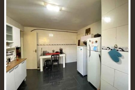 Casa à venda com 5 quartos, 200m² em Taquara, Rio de Janeiro