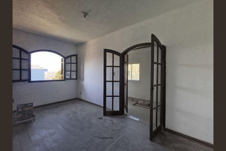 Casa à venda com 4 quartos, 178m² em Vila Sonia, São Paulo