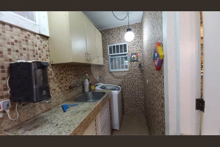 Casa à venda com 3 quartos, 94m² em Jardim Esmeralda, São Paulo