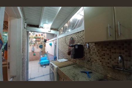 Casa à venda com 3 quartos, 94m² em Jardim Esmeralda, São Paulo