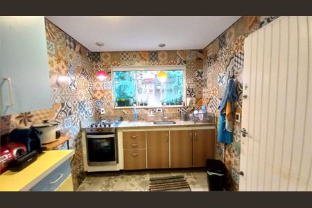 Casa à venda com 3 quartos, 94m² em Jardim Esmeralda, São Paulo