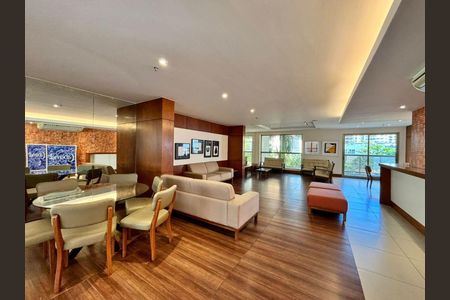 Apartamento à venda com 3 quartos, 108m² em Icaraí, Niterói