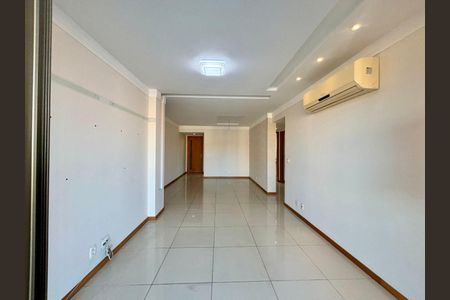 Apartamento à venda com 3 quartos, 108m² em Icaraí, Niterói
