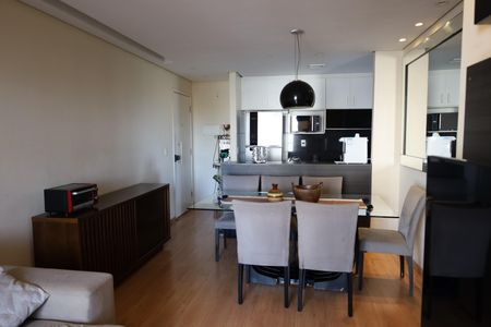 Apartamento à venda com 71m², 3 quartos e 1 vagaSala