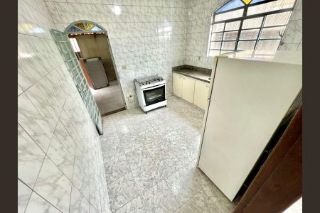 Casa para alugar com 160m², 3 quartos e 1 vaga Casa para alugar com 160m², 3 quartos e 1 vagaCozinha
