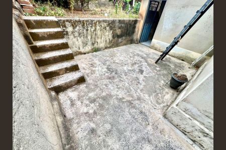 Casa para alugar com 160m², 3 quartos e 1 vaga Casa para alugar com 160m², 3 quartos e 1 vagaÁrea Externa Fundos