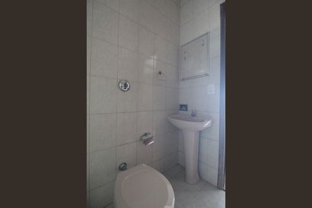 Banheiro Social de casa para alugar com 3 quartos, 160m² em Ouro Preto, Belo Horizonte