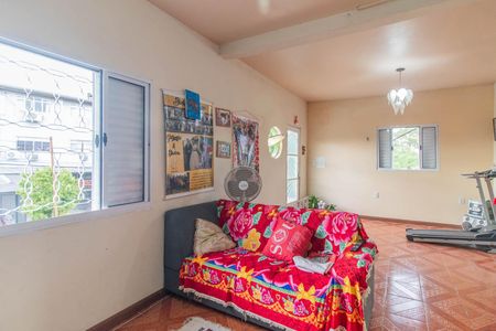 Sala de casa à venda com 3 quartos, 123m² em Partenon, Porto Alegre