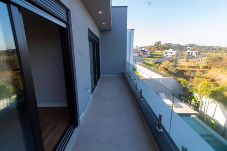 Casa de condomínio à venda com 325m², 5 quartos e 4 vagasSuíte 3