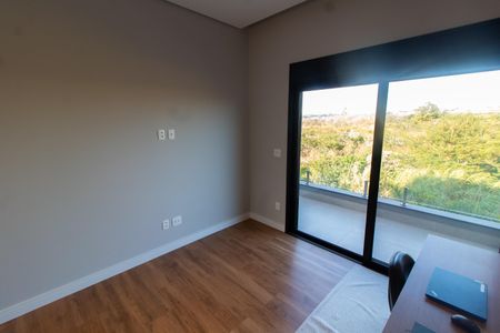 Casa de condomínio à venda com 325m², 5 quartos e 4 vagasSuíte 3