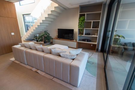 Casa de condomínio à venda com 325m², 5 quartos e 4 vagasSala