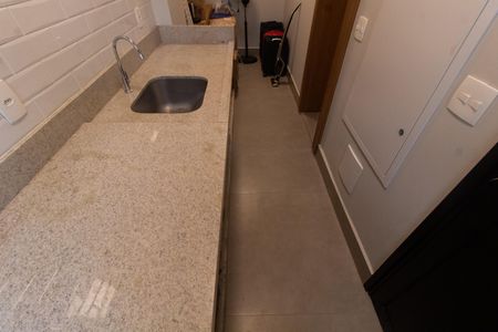 Casa de condomínio à venda com 325m², 5 quartos e 4 vagasÁrea de Serviço