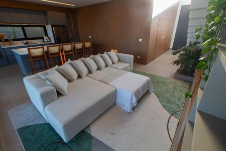 Casa de condomínio à venda com 325m², 5 quartos e 4 vagasSala