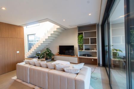 Casa de condomínio à venda com 325m², 5 quartos e 4 vagasSala