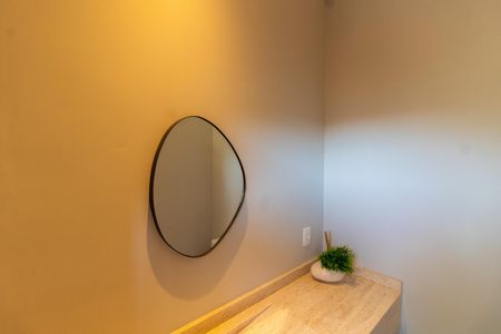 Casa de condomínio à venda com 325m², 5 quartos e 4 vagasLavabo