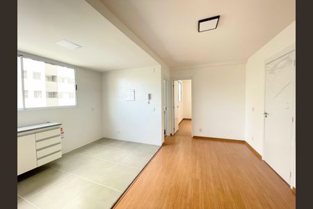 Cozinha de apartamento à venda com 1 quarto, 35m² em Barro Preto, Belo Horizonte