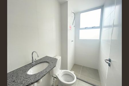 Banheiro de apartamento à venda com 1 quarto, 35m² em Barro Preto, Belo Horizonte