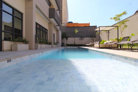 Apartamento para alugar com 26m², 1 quarto e sem vagaÁrea Comum - Piscina
