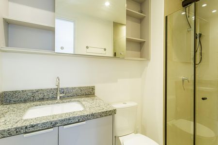 Apartamento para alugar com 26m², 1 quarto e sem vaga Apartamento para alugar com 26m², 1 quarto e sem vagaBanheiro da Suíte