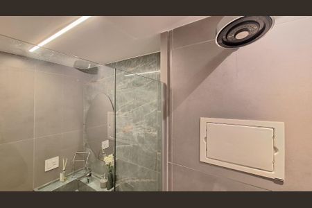 Apartamento à venda com 63m², 1 quarto e 1 vaga Apartamento à venda com 63m², 1 quarto e 1 vagaBanheiro Social