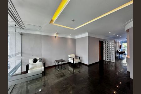 Apartamento para alugar com 75m², 3 quartos e 2 vagasHall Social Bloco