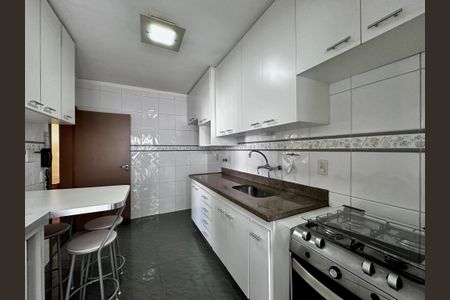 Apartamento para alugar com 75m², 3 quartos e 2 vagasCozinha