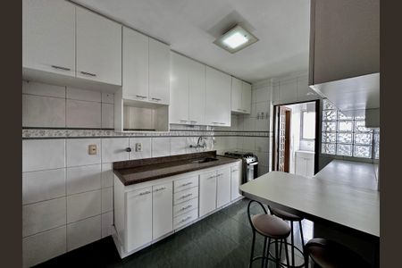 Apartamento para alugar com 75m², 3 quartos e 2 vagasCozinha