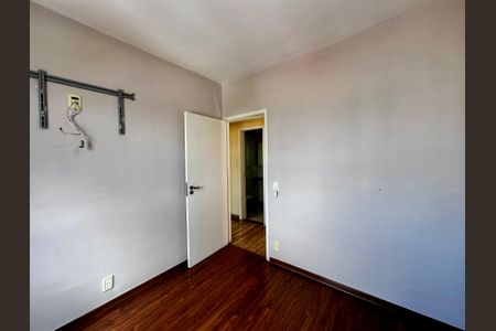 Apartamento para alugar com 75m², 3 quartos e 2 vagasQuarto 2