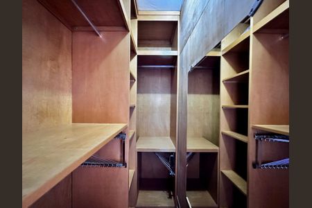 Apartamento para alugar com 75m², 3 quartos e 2 vagasCloset Quarto 2