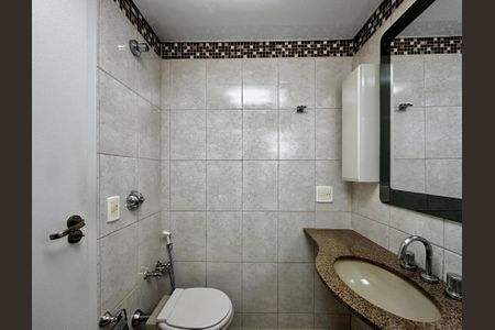 Apartamento para alugar com 75m², 3 quartos e 2 vagasBanheiro