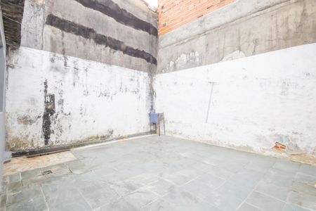 Casa à venda com 160m², 2 quartos e 1 vagaQuintal