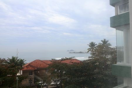 Apartamento para alugar com 158m², 4 quartos e sem vagaVista