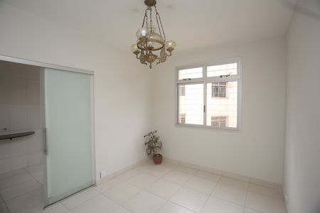 Apartamento para alugar com 100m², 3 quartos e 1 vagaSala