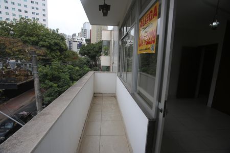 Apartamento para alugar com 100m², 3 quartos e 1 vagaVaranda da Suíte