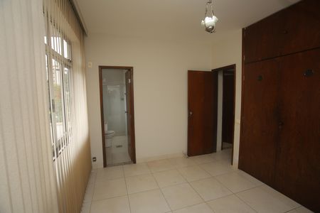 Apartamento para alugar com 100m², 3 quartos e 1 vagaSuíte