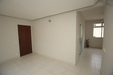 Apartamento para alugar com 3 quartos, 100m² em Coracao de Jesus, Belo Horizonte