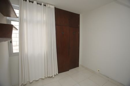 Apartamento para alugar com 100m², 3 quartos e 1 vagaQuarto 2