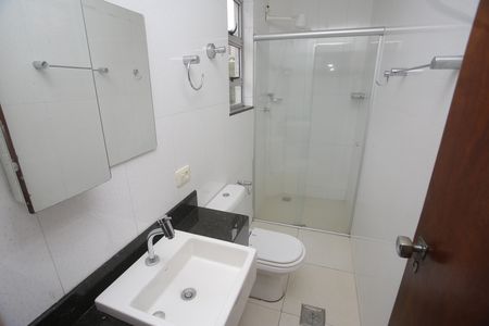 Apartamento para alugar com 100m², 3 quartos e 1 vagaBanheiro da Suíte