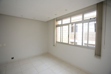 Apartamento para alugar com 100m², 3 quartos e 1 vagaSala
