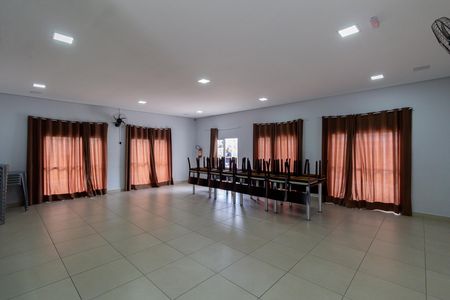 Apartamento para alugar com 50m², 2 quartos e 1 vaga Apartamento para alugar com 50m², 2 quartos e 1 vagaÁrea Comum - Sala