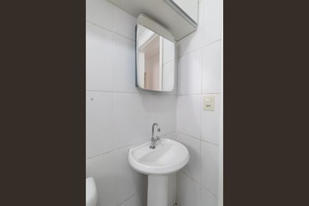 Banheiro de apartamento para alugar com 2 quartos, 50m² em Jardim Castelo, São Paulo