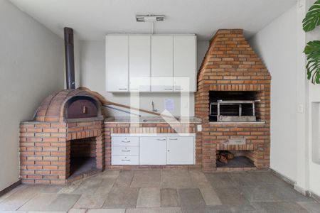 Apartamento à venda com 95m², 3 quartos e 2 vagas Apartamento à venda com 95m², 3 quartos e 2 vagasÁrea comum - Churrasqueira