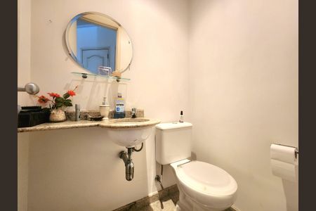 Apartamento à venda com 95m², 3 quartos e 2 vagas Apartamento à venda com 95m², 3 quartos e 2 vagasLavabo