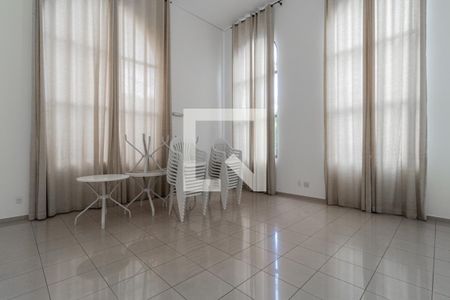Apartamento à venda com 95m², 3 quartos e 2 vagas Apartamento à venda com 95m², 3 quartos e 2 vagasÁrea comum - Salão de festas
