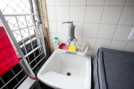 Apartamento à venda com 73m², 2 quartos e 1 vaga Apartamento à venda com 73m², 2 quartos e 1 vagaÁrea de Serviço